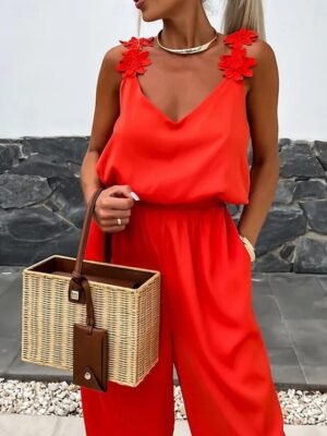 Active Regular Solid V Neck Sleeveless Jumpsuit - Image 3