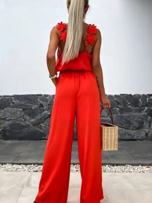 Active Regular Solid V Neck Sleeveless Jumpsuit - Image 4