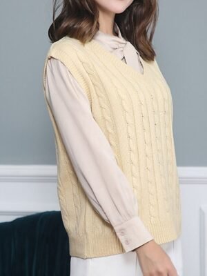 Casual Sleeveless Cable V Neck Knitted Vest - Image 2