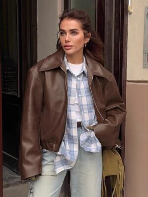 Elegant Oversized Vintage Turndown Long Sleeve Short Faux Leather Jacket - Image 4