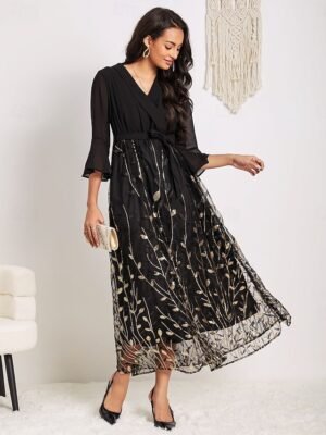 Elegant Regular Fit Lace V Neck 3/4 Sleeve Midi Dress - Image 33