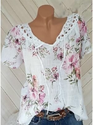 Elegant Regular Floral V Neck Short Sleeve Lace Top - Image 1