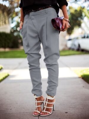 Simple Regular Fit Solid Mid Waist Full Length Cargo Trousers - Image 3