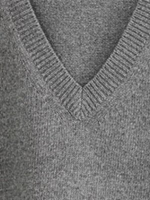 Stylish Oversized Solid V Neck Sleeveless Knit Vest - Image 13