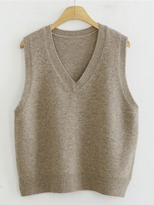 Stylish Oversized Solid V Neck Sleeveless Knit Vest - Image 15