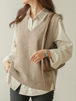 Stylish Oversized Solid V Neck Sleeveless Knit Vest - Image 4