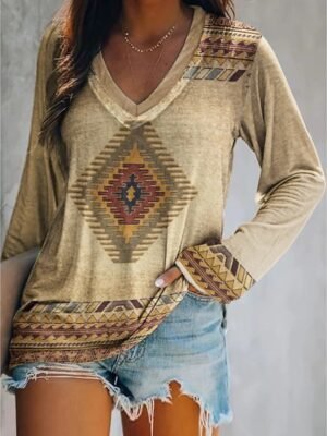Vintage Plus Size Geometric V Neck Long Sleeve Tunic - Image 3