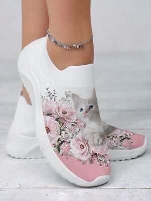 Adorable Casual Floral Slip-On Sneakers - Image 3
