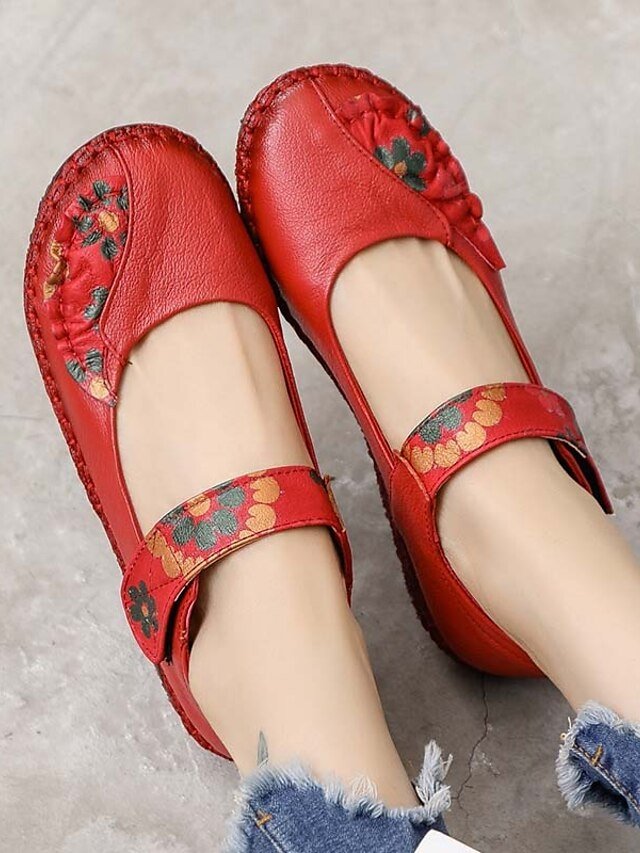 Casual Comfort Embroidered Floral Round Toe Flats - Image 2
