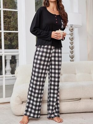 Casual Comfort Grid Crew Neck Long Sleeve Pajama Set - Image 4