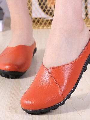 Casual Comfort Solid Round Toe Flat Mule Loafers - Image 2
