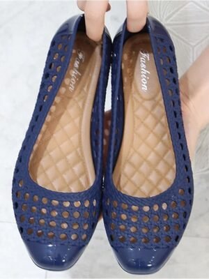 Casual Hollow Slip-On Navy Flats - Image 3