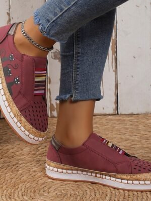 Casual Loose Cartoon Round Toe Flat Slip-On Sneakers - Image 22