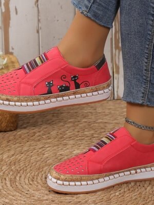 Casual Loose Cartoon Round Toe Flat Slip-On Sneakers - Image 28