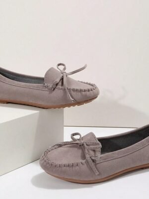 Casual Slip-On Bow Detail Synthetic Leather Flats - Image 11