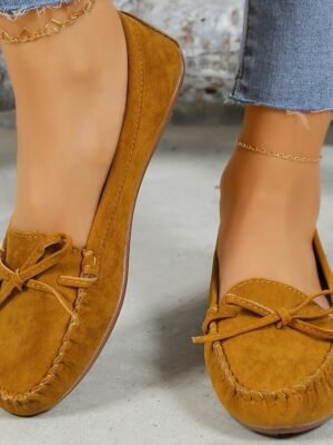 Casual Slip-On Bow Detail Synthetic Leather Flats - Image 4