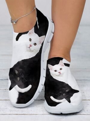 Casual Slip-On Cat Print Mesh Sneakers - Image 1