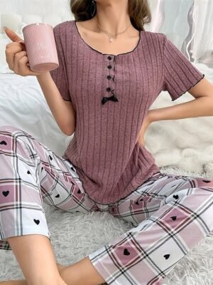 Casual Tailored Plaid Crew Neck Short Sleeve Summer Pajama Set - Image 1