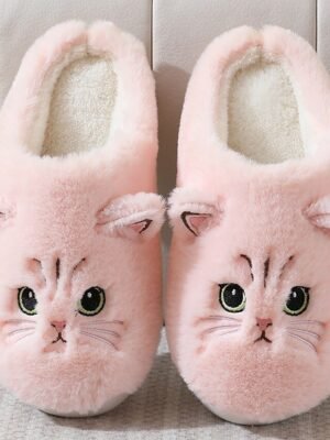 Chic Plush Indoor Cat Face Embroidered Slippers - Image 11
