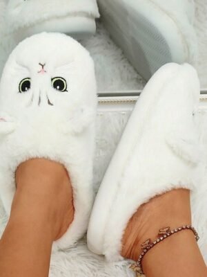 Chic Plush Indoor Cat Face Embroidered Slippers - Image 19