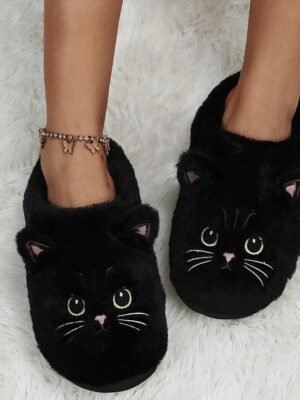 Chic Plush Indoor Cat Face Embroidered Slippers - Image 4