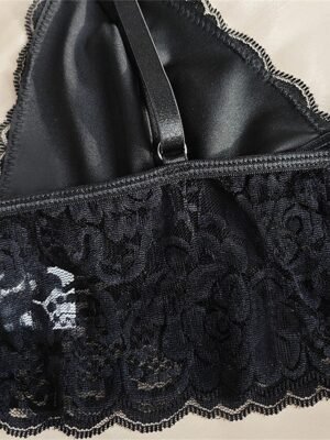 Elegant Relaxed Lace Backless Sleeveless Corset - Image 3