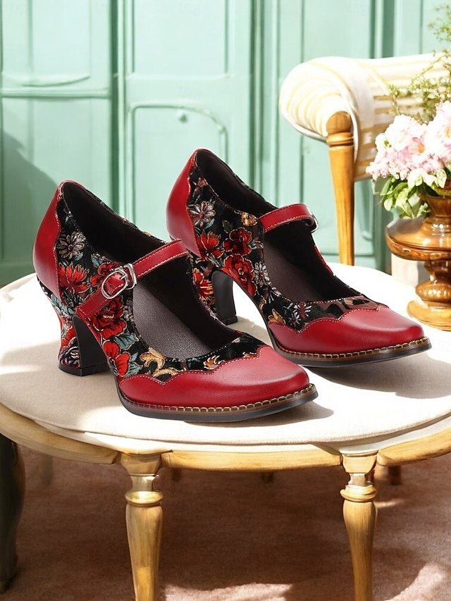 Elegant Vintage Floral Embroidered Round Toe Mary Jane Pumps - Image 2