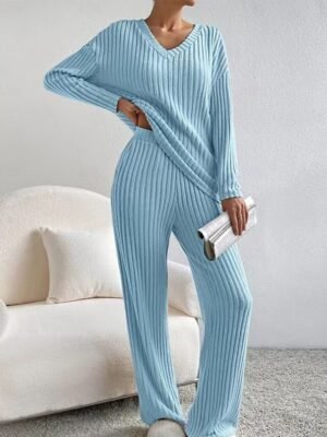 Simple Loose V Neck Long Sleeve Loungewear Pajama Set - Image 12