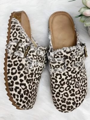 Stylish Casual Leopard Cow Print Round Toe Slip-On Clogs - Image 2