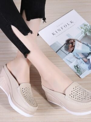 Stylish Embossed Leather Slip-On Wedge Loafers - Image 5