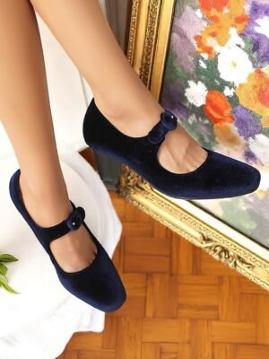 Vintage Elegant Green Velvet T-Strap Block Heel Mary Jane Heels - Image 18