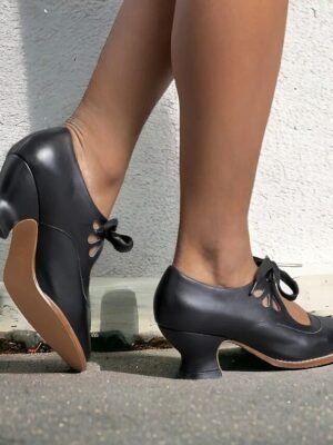 Vintage Lace-Up Elegant Pointed Toe Oxford Heels - Image 6