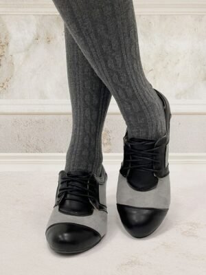 Vintage Two-Tone Lace-Up Low Heel Oxford Shoes - Image 6
