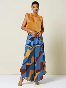 armellose-hochgeschlossene-bluse-aus-sat-default-2