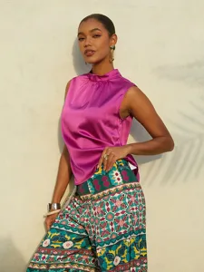 armelloses-top-aus-satin-mit-stehkragen-default-4