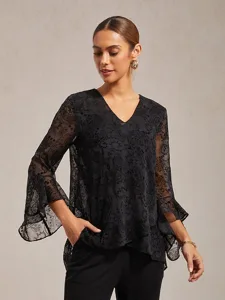 beflockte-chiffonbluse-mit-v-ausschnitt-schwarz-1