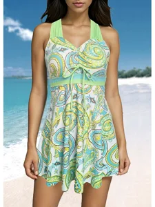 damen-badeanzug-zweiteilig-shorts-bademo-grun-2