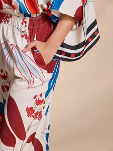 damen-blumen-lassig-alltagstauglich-magy-default-14