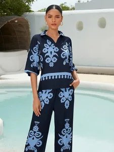 damen-bluse-blau-floral-bestickt-hemdkra-default-11