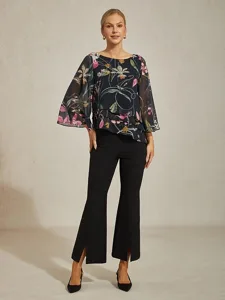 damen-bluse-schwarz-blumen-3-4-arm-locke-default-10