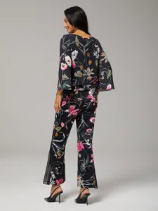 damen-bluse-schwarz-blumen-3-4-arm-locke-default-8