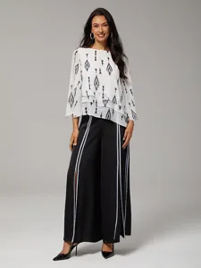 damen-bluse-wei-geblumt-3-4-arm-locker-r-default-2