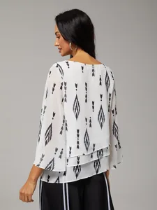 damen-bluse-wei-geblumt-3-4-arm-locker-r-default-5