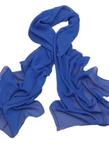 damen-chiffon-schals-partyabend-strasse-konigsblau-4