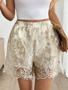 damen-chinos-shorts-elegant-mode-streetw-aprikose-1