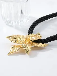 damen-halskette-elegant-strae-blumen-hal-default-10