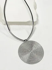 damen-halskette-elegant-strae-geometrie-default-4