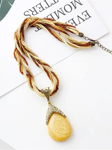 damen-halsketten-archaistisch-outdoor-ge-default-12