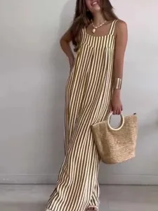 damen-overall-im-streetwear-stil-gestrei-gelb-4