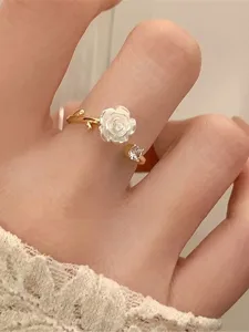 damen-ringe-mode-outdoor-blumen-ring-default-2